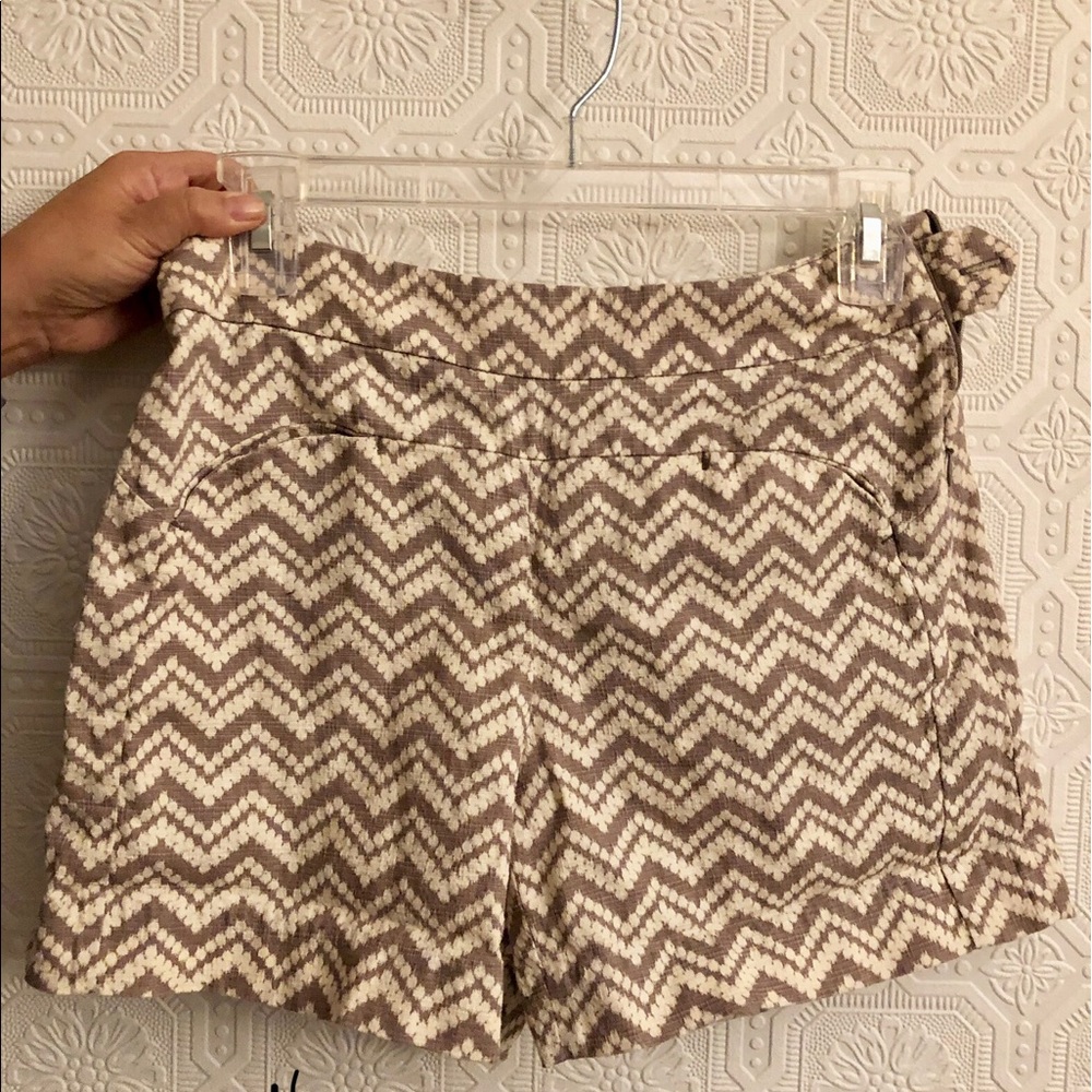 Zig-zag Anthropologie shorts
